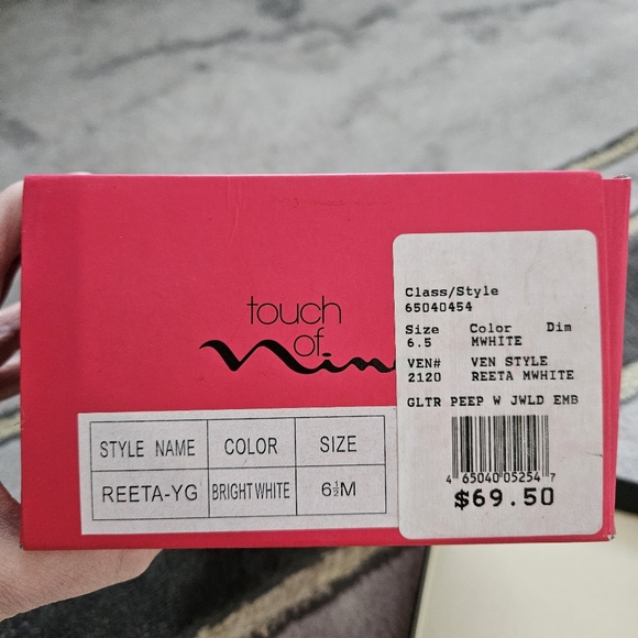 Touch Of Nina, 6.5, White Sparkle - Picture 10 of 13